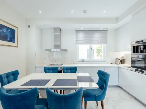 Sale, three bedroom apartment, 133m², Đenovići, Herceg Novi - image 7