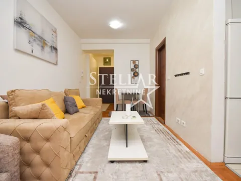 Izdavanje, stan, 35m², City Kvart, Podgorica - image 1