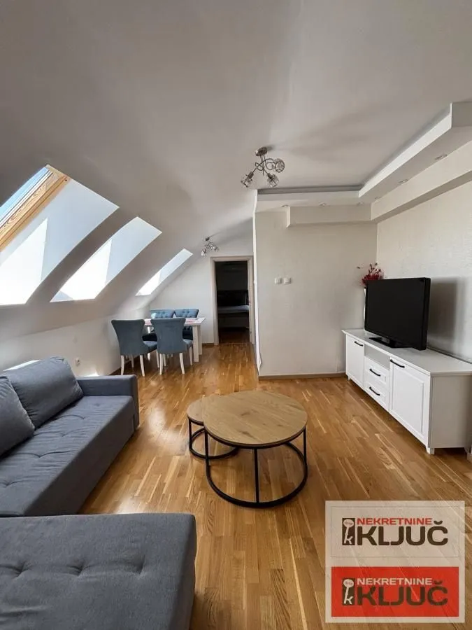 Prodaja, dvosoban stan, 51m², Sajmište, Novi Sad