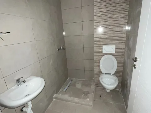 Sale, two bedroom apartment, 63m², Zagorič, Podgorica - image 15