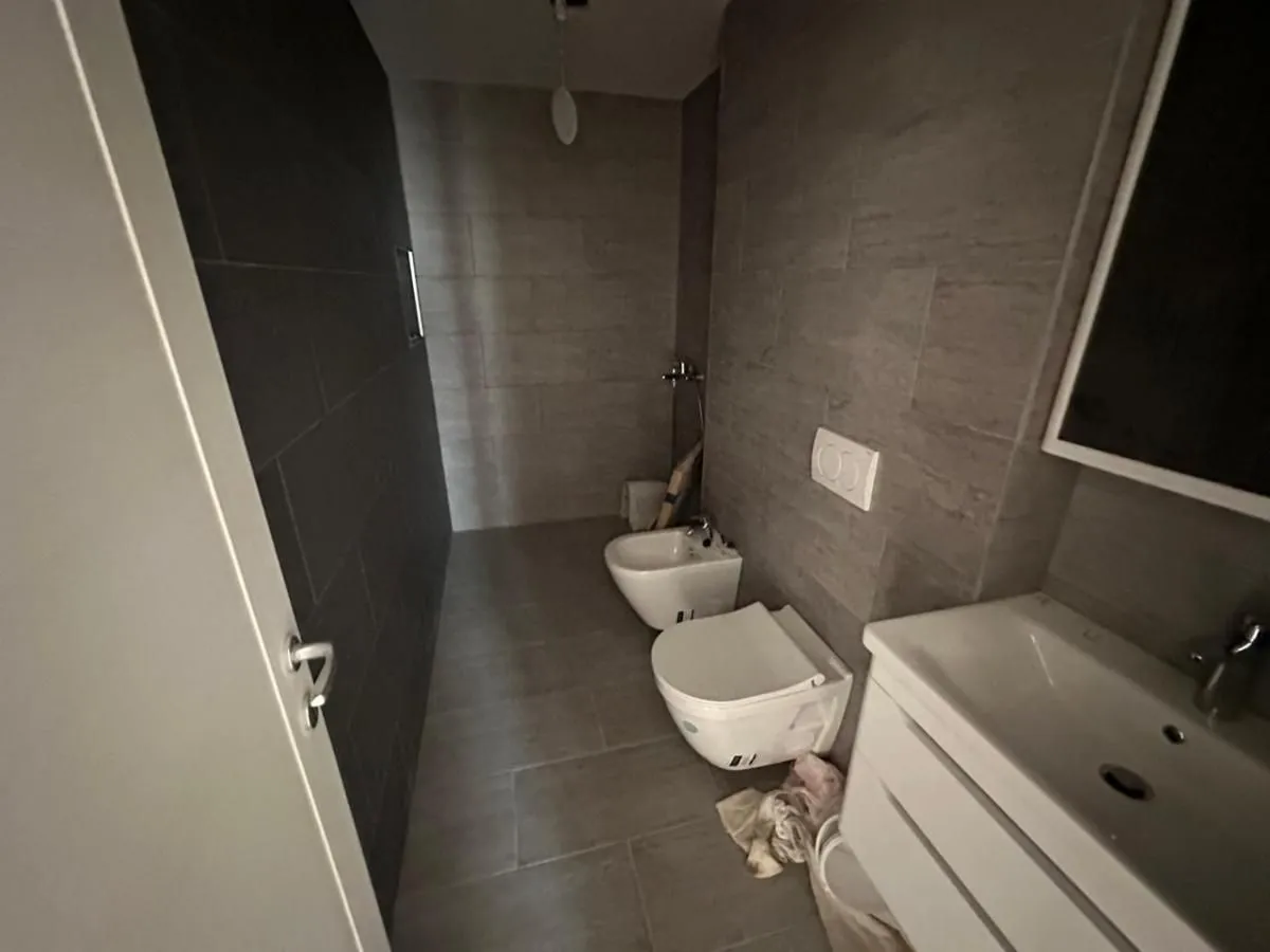 Prodaja, trosoban stan, 90m², Tivat, Crna Gora