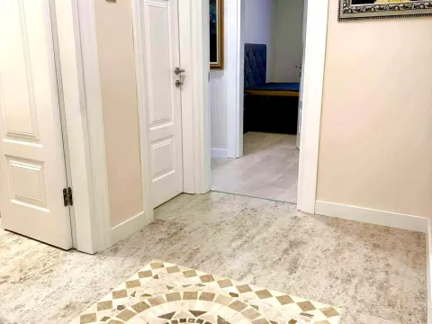 Izdavanje, trosoban stan, 101m², Momišići, Podgorica - image 12