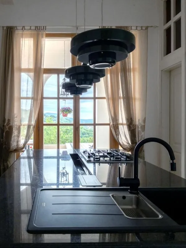 Prodaja, kuća, 353m², Ratiševina, Herceg Novi