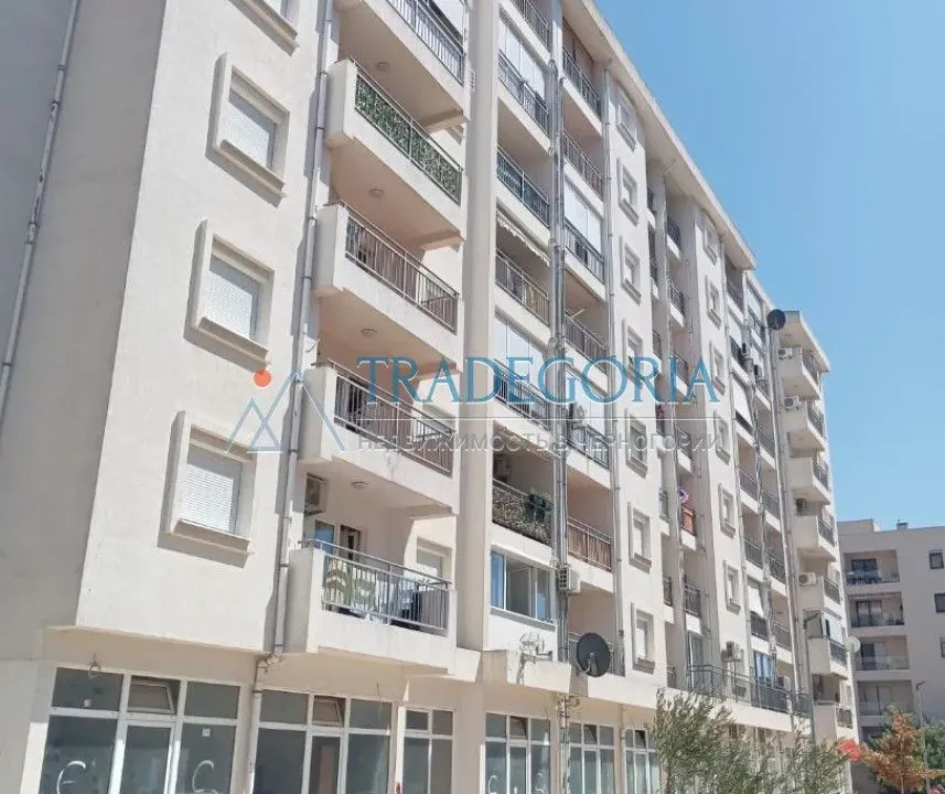 Prodaja, dvosoban stan, 83m², Bar, Crna Gora
