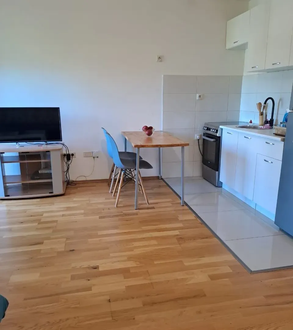 Izdavanje, kuća, 25m², Zabjelo, Podgorica