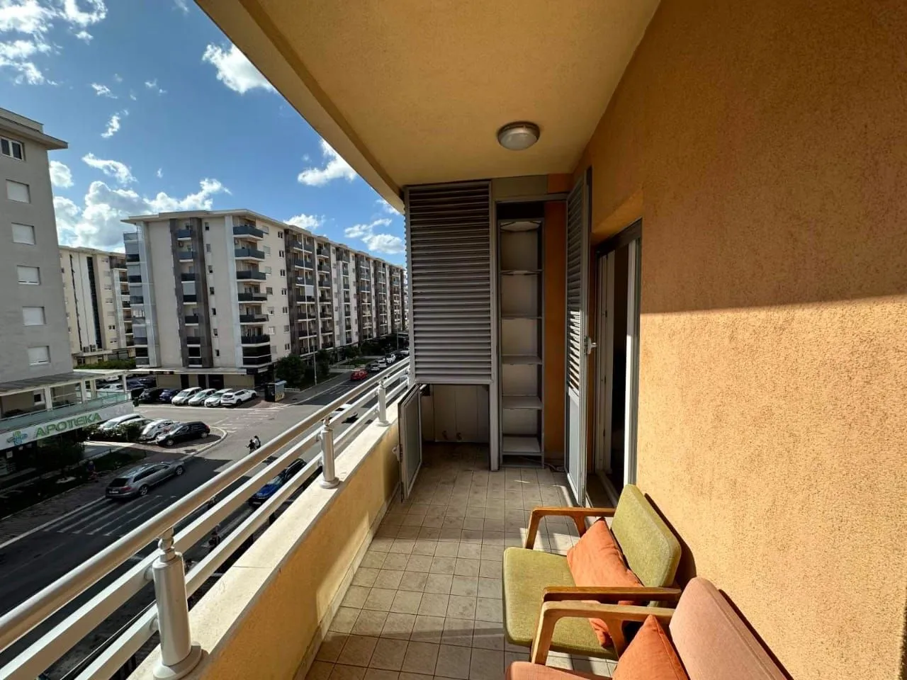 Rent, one bedroom apartment, 50m², City Kej, Podgorica