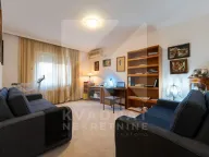 Rent, four bedroom apartment, 170m², Gorica C, Podgorica - image 17