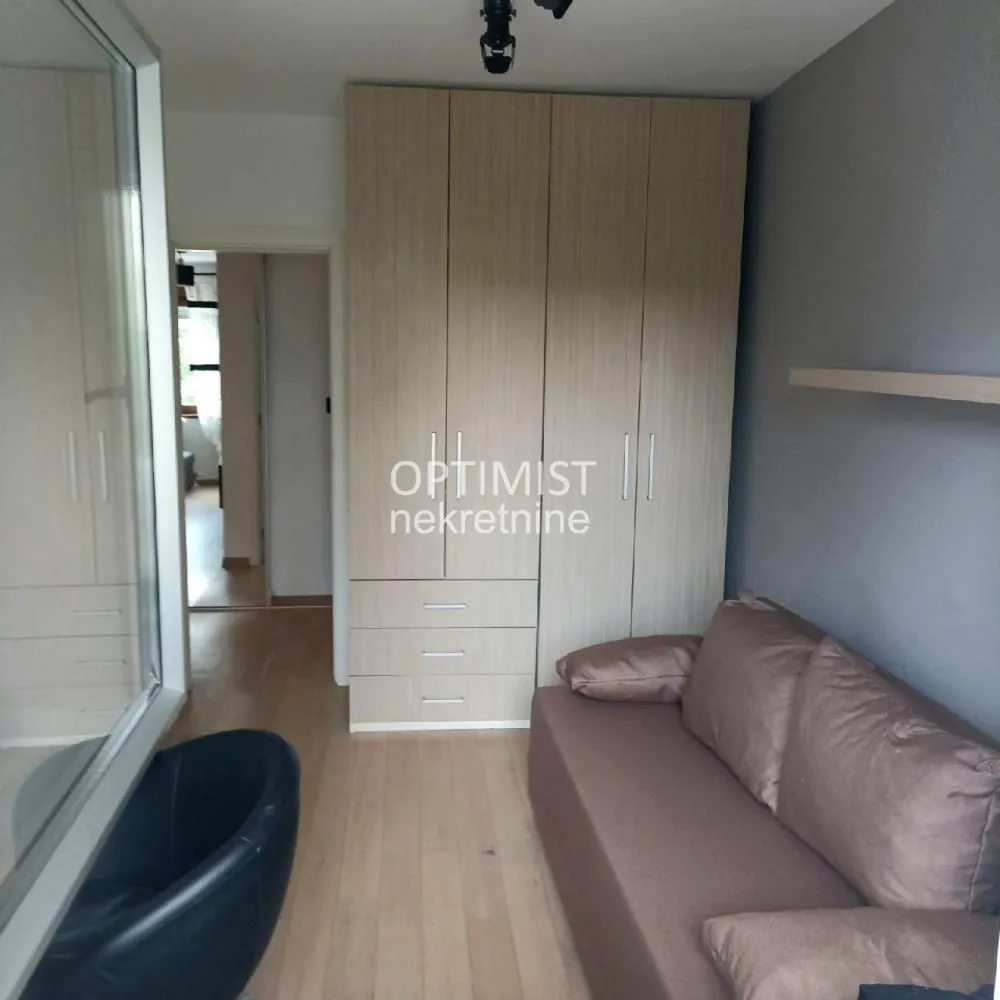 Rent, two bedroom apartment, 36m², Crveni Krst, Beograd