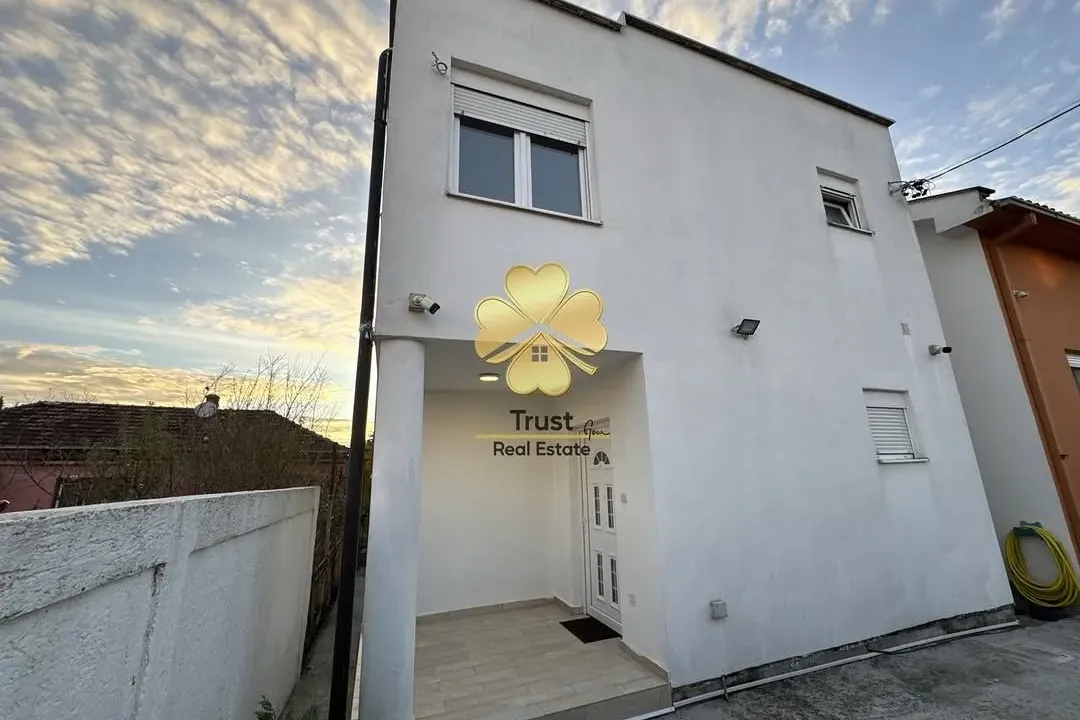 Izdavanje, kuća, 150m², Masline, Podgorica