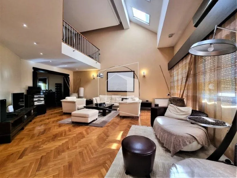Prodaja, stan, 280m², Preko Morače, Podgorica