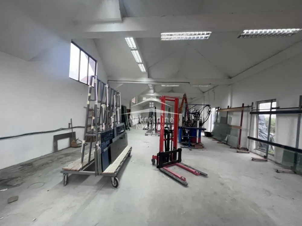 Rent, office space, 240m², Arnajevo, Barajevo