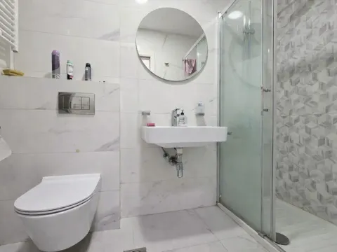 Rent, one bedroom apartment, 50m², Central Point, Podgorica - image 8