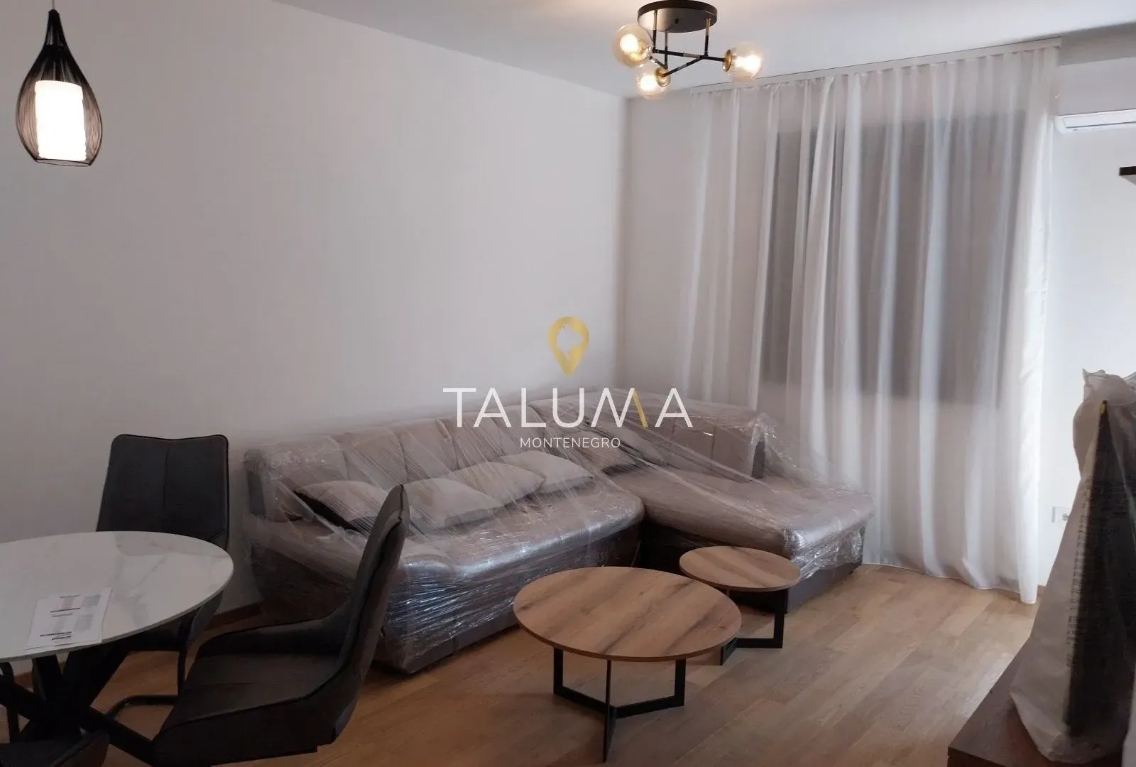 Rent, two bedroom apartment, 55m², City Kvart, Podgorica