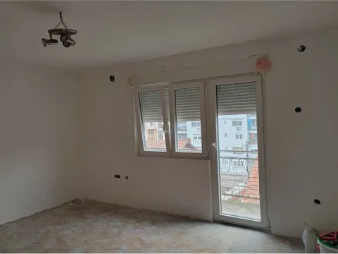 Sale, house, 121m², Staro groblje, Niš - image 11