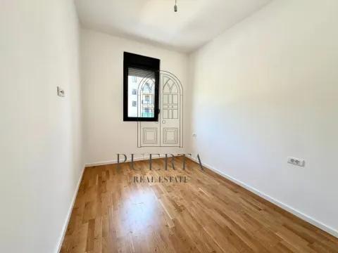 Prodaja, dvosoban stan, 64m², Tološi, Podgorica - image 7
