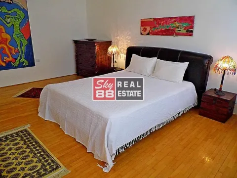 Izdavanje, kuća, 400m², Zvezdara Sve Podlokacije, Beograd - image 9