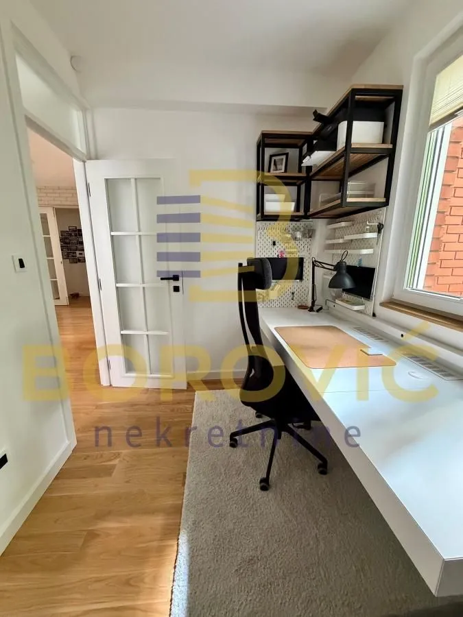 Sale, three bedroom apartment, 85m², Višnjička Banja, Palilula Sve Podlokacije