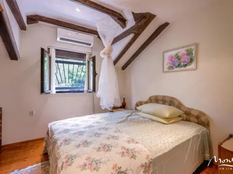 Prodaja, kuća, 133m², Stoliv, Kotor - image 7