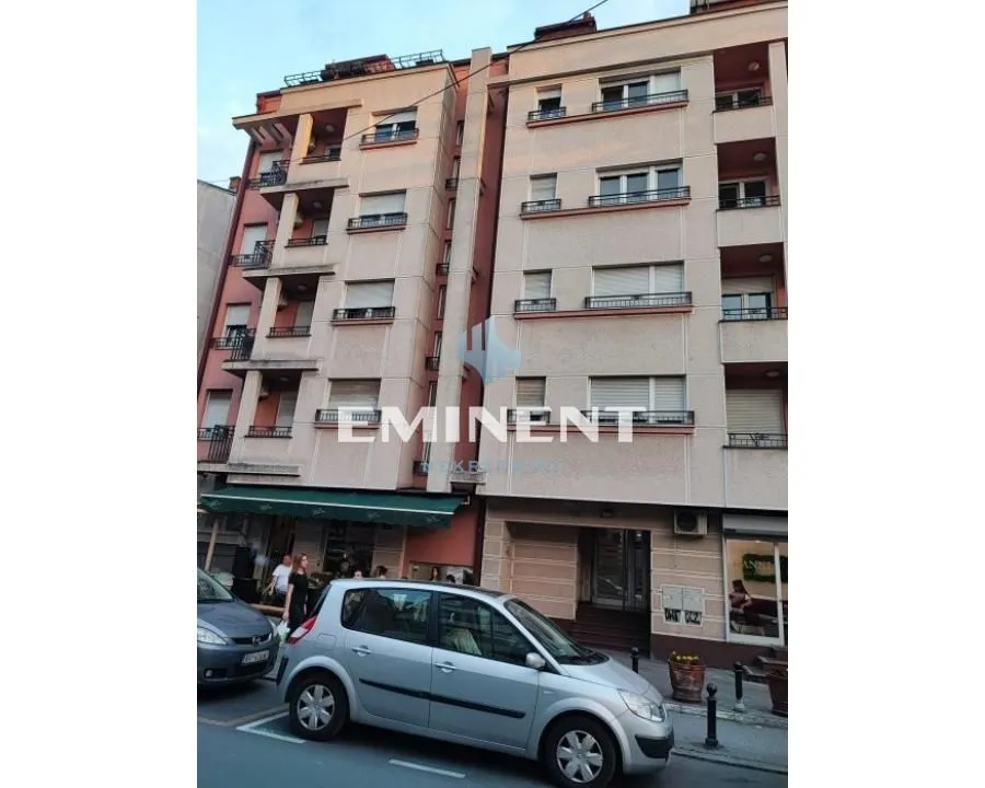 Rent, two bedroom apartment, 42m², Crveni Krst, Beograd
