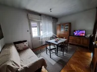 Prodaja, kuća, 180m², Centar Sve Podlokacije, Beograd - image 1