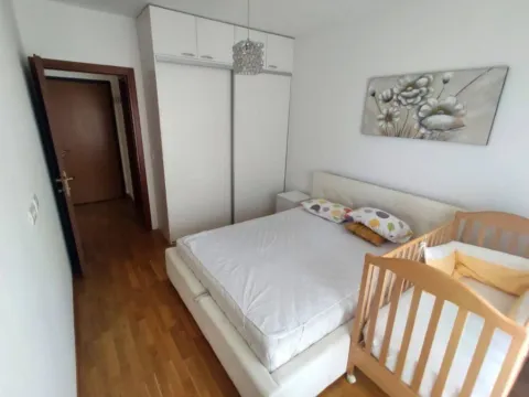 Izdavanje, jednosoban stan, 54m², City Kvart, Podgorica - image 5