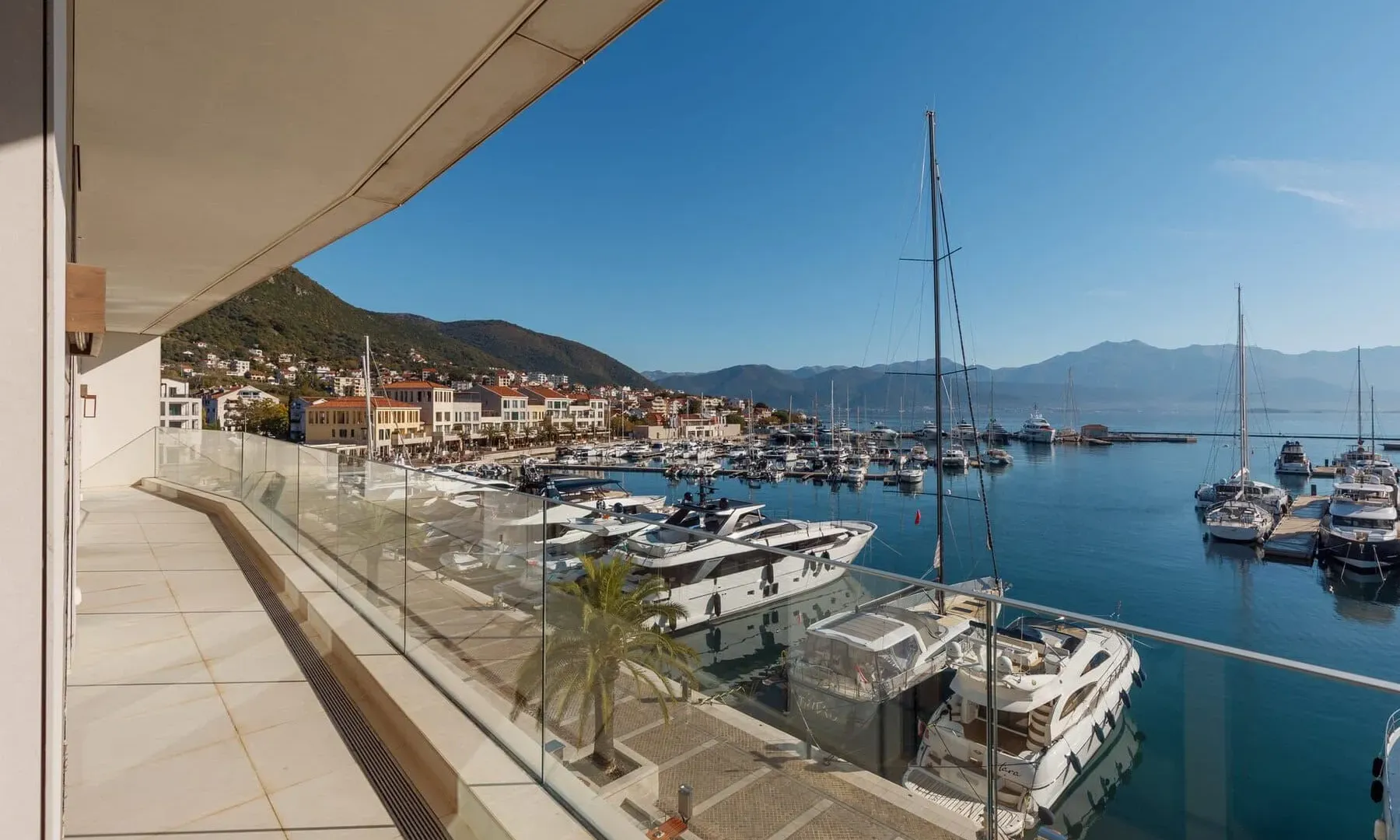 Prodaja, dvosoban stan, 166m², Portonovi, Herceg Novi