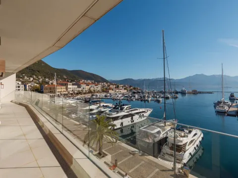 Prodaja, dvosoban stan, 166m², Portonovi, Herceg Novi - image 11