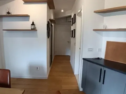 Sale, two bedroom apartment, 49m², Neimar, Vračar Sve Podlokacije - image 4