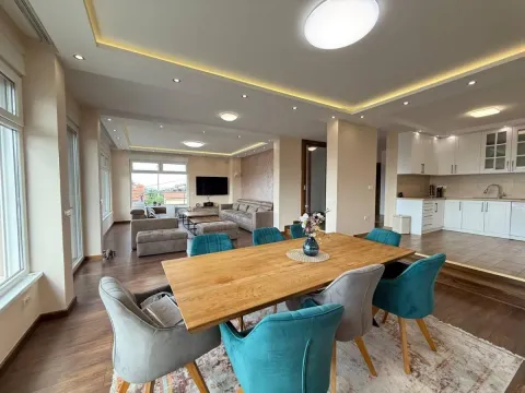 Prodaja, kuća, 443m², Petrovaradin, Novi Sad - image 5