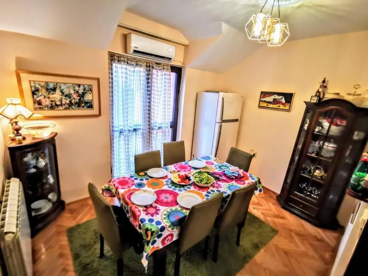 Prodaja, trosoban stan, 155m², Gorica C, Podgorica