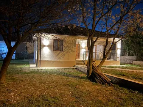 Rent, house, 128m², Ibričevina, Podgorica - image 4