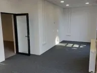 Rent, office space, 200m², Lekino Brdo, Voždovac Sve Podlokacije - image 6