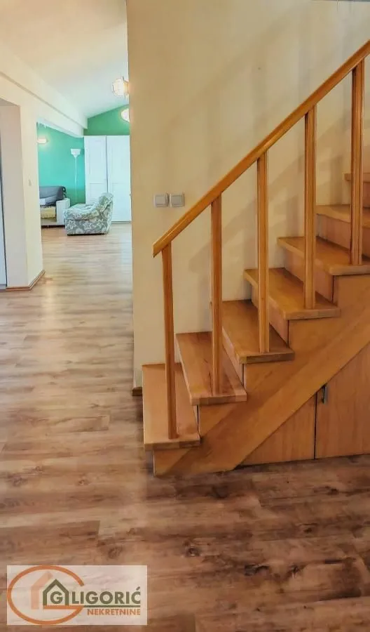 Sale, four bedroom apartment, 112m², Lekino Brdo, Voždovac Sve Podlokacije