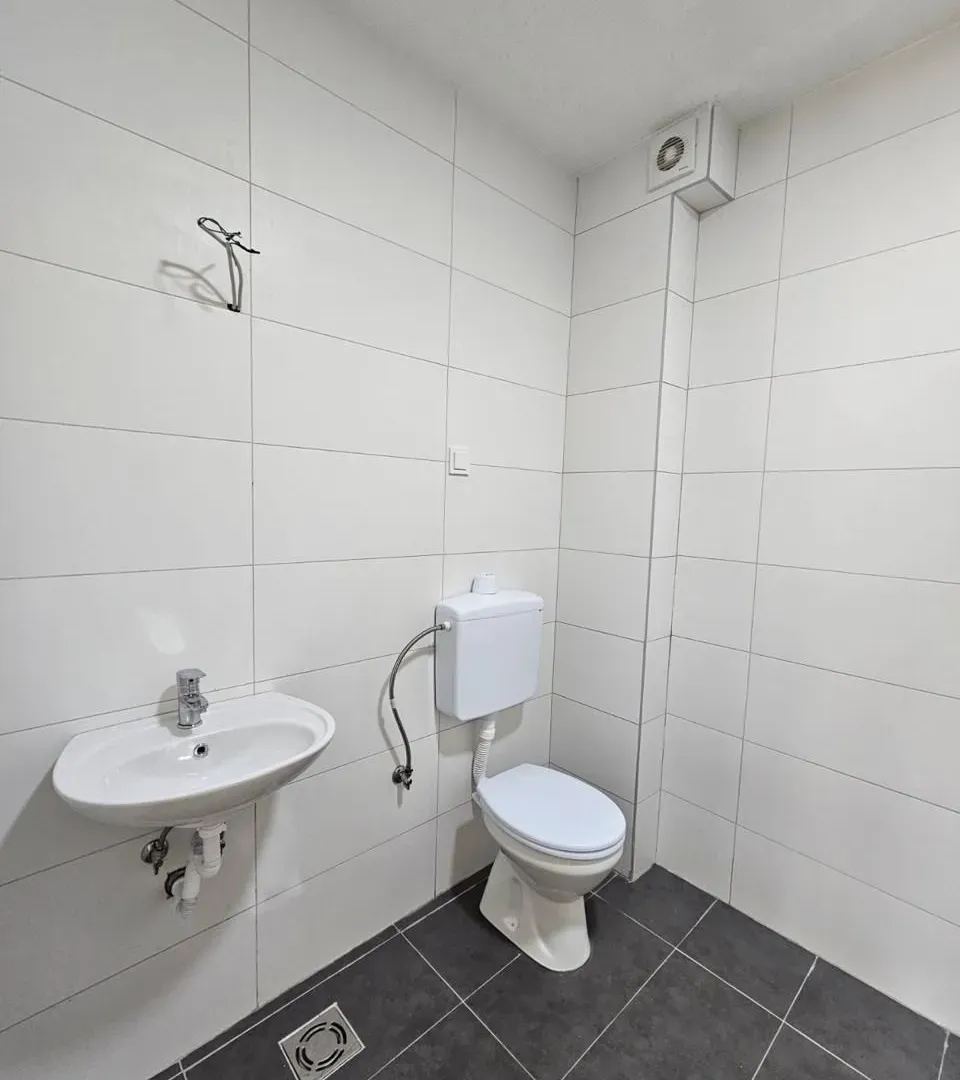 Sale, two bedroom apartment, 56m², Petrovac, Budva