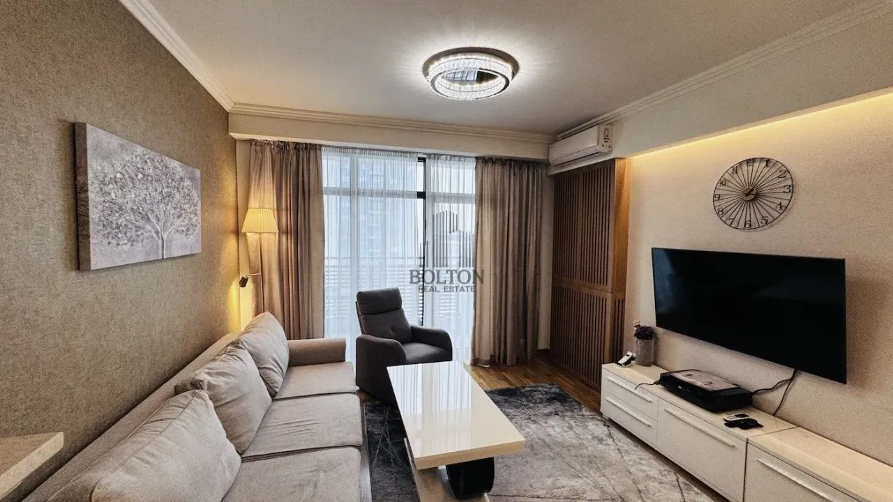 Izdavanje, dvosoban stan, 55m², Savski Venac, Beograd