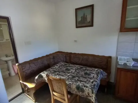 Rent, one bedroom apartment, 45m², Radanovići, Kotor - image 5