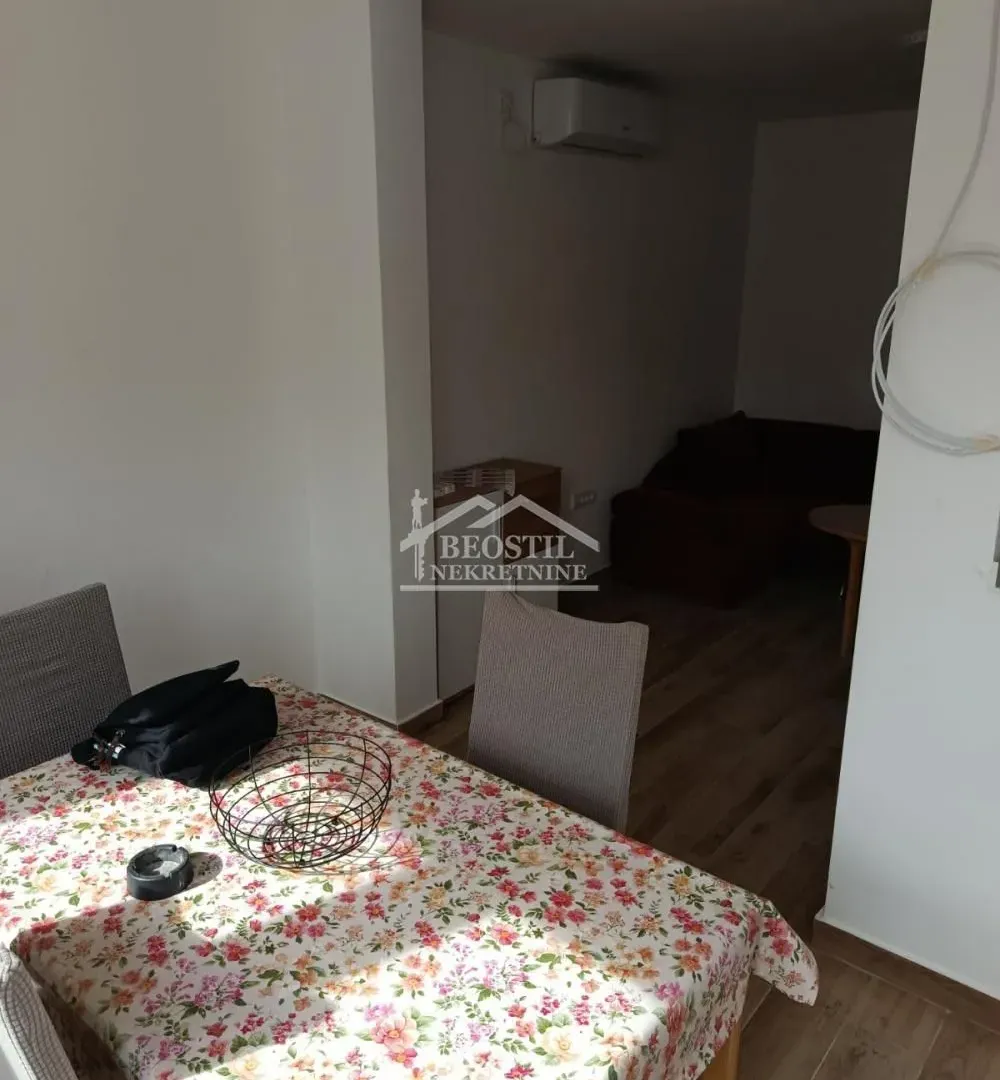 Rent, three bedroom apartment, 60m², Zvezdara Sve Podlokacije, Beograd