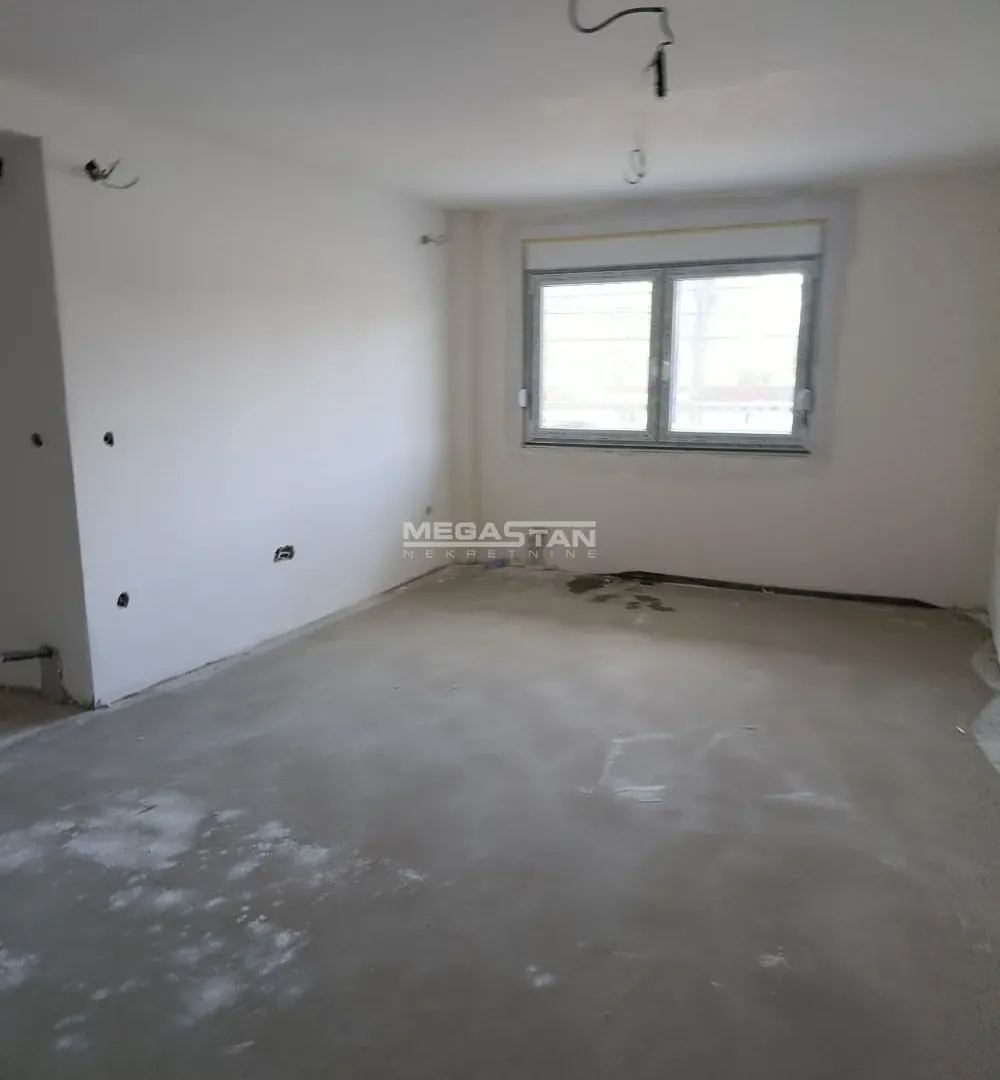 Sale, two bedroom apartment, 60m², Tesla, Pančevo