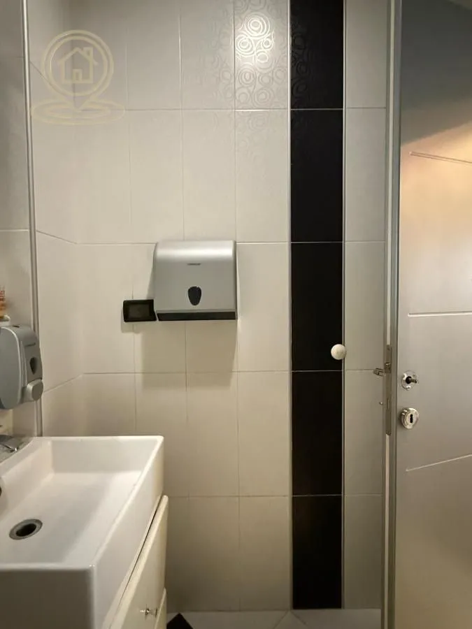 Rent, office space, 145m², Južni Bulevar, Vračar Sve Podlokacije