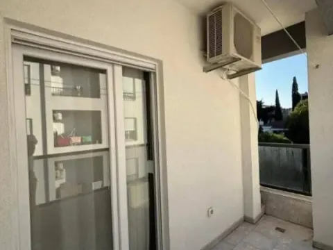 Prodaja, dvosoban stan, 67m², Centar, Podgorica - image 11