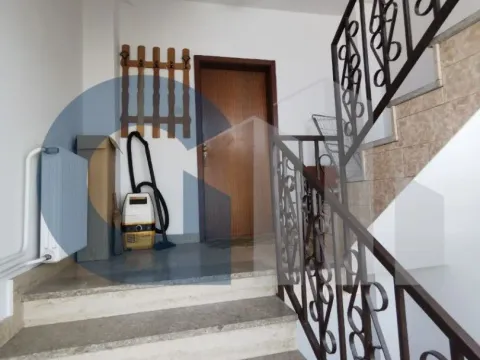 Prodaja, kuća, 262m², Batajnica, Beograd - image 8