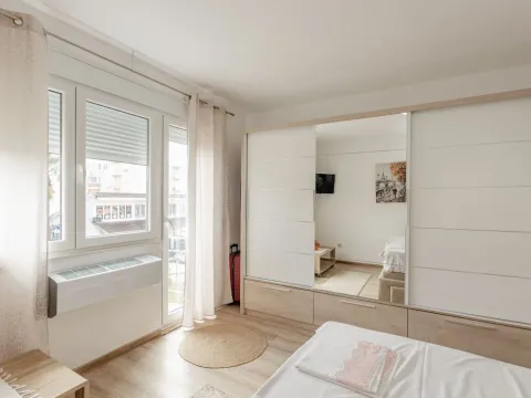 Stan-na-dan, jednosoban stan, 16m², Savina, Herceg Novi - image 4