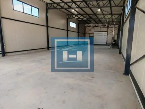 Rent, office space, 430m², Gloždak, Paraćin - image 9