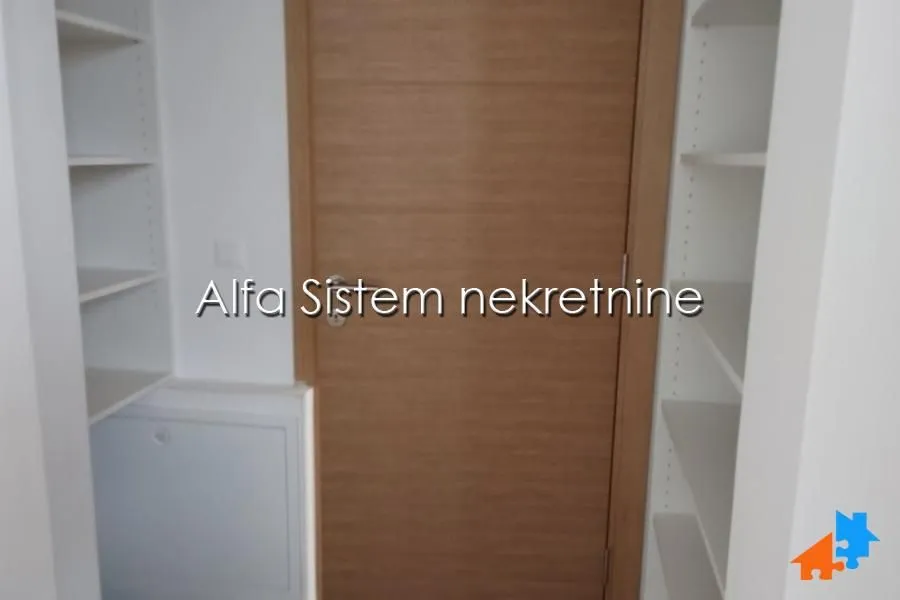 Rent, two bedroom apartment, 90m², Voždovac Sve Podlokacije, Beograd