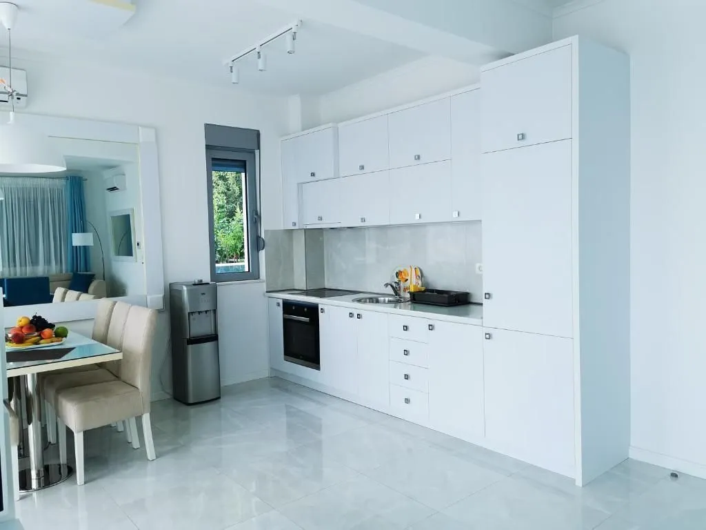Sale, house, 1011m², Budva, Crna Gora