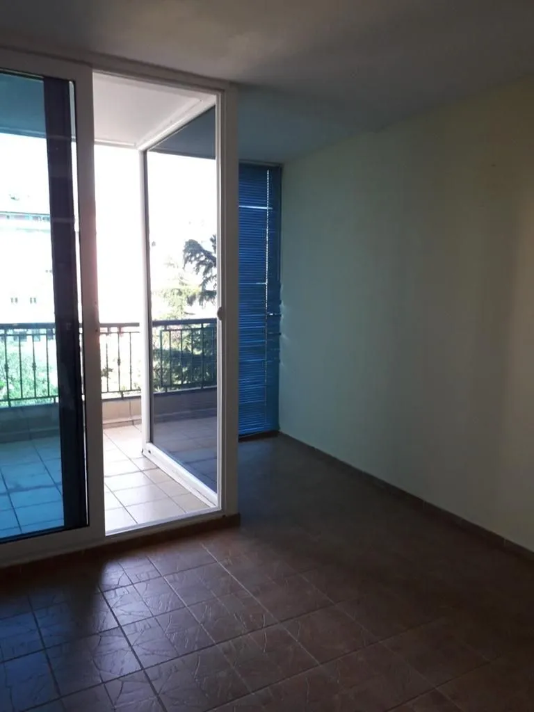 Rent, one bedroom apartment, 45m², Blok 5, Podgorica