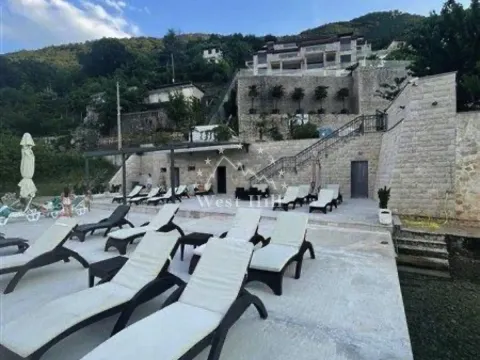 Prodaja, dvosoban stan, 70m², Kostanjica, Kotor - image 13