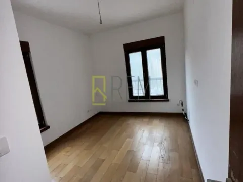 Prodaja, dvosoban stan, 69m², Momišići, Podgorica - image 2