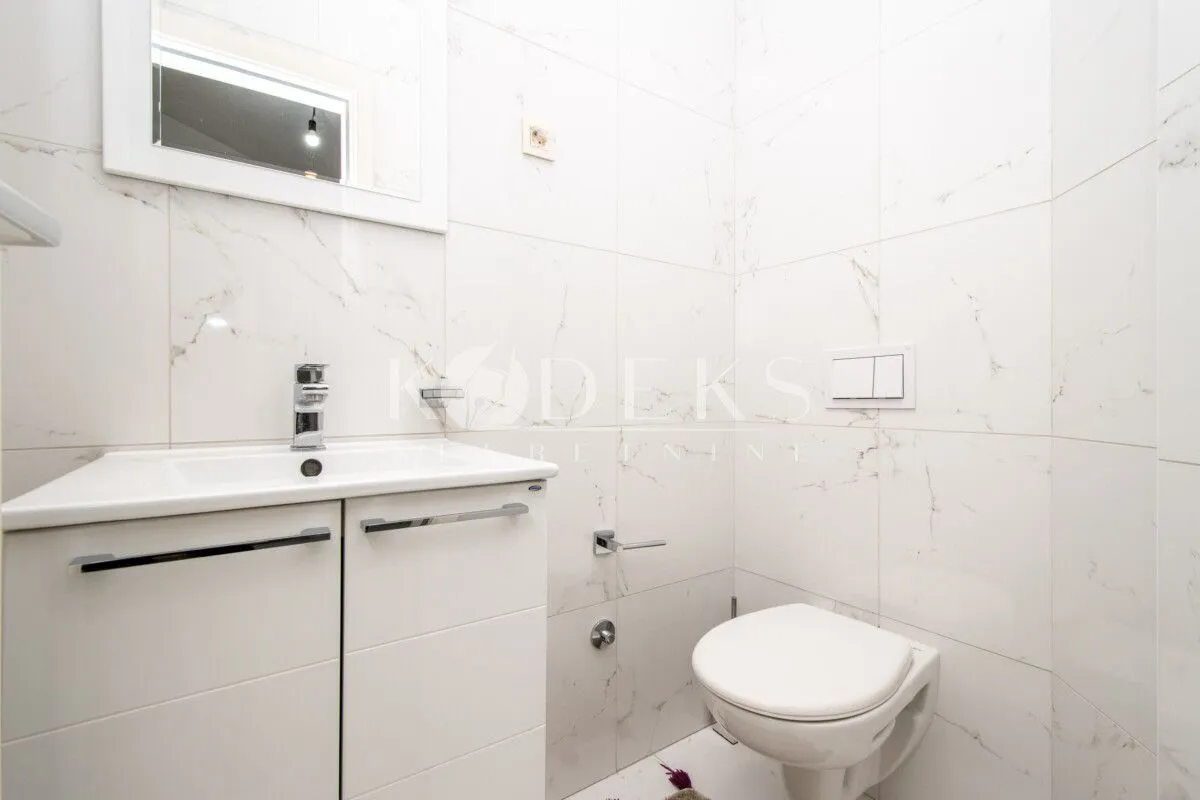 Izdavanje, trosoban stan, 87m², Zabjelo, Podgorica