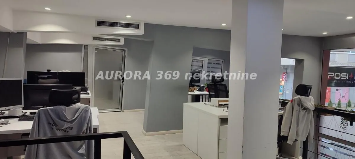 Sale, office space, 274m², Grbavica, Novi Sad Sve Podlokacije